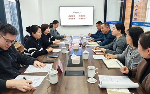 杭州市、區人社局領導來我司調研指導